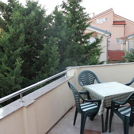 Apartments Marszalek Novalja Rom bilde