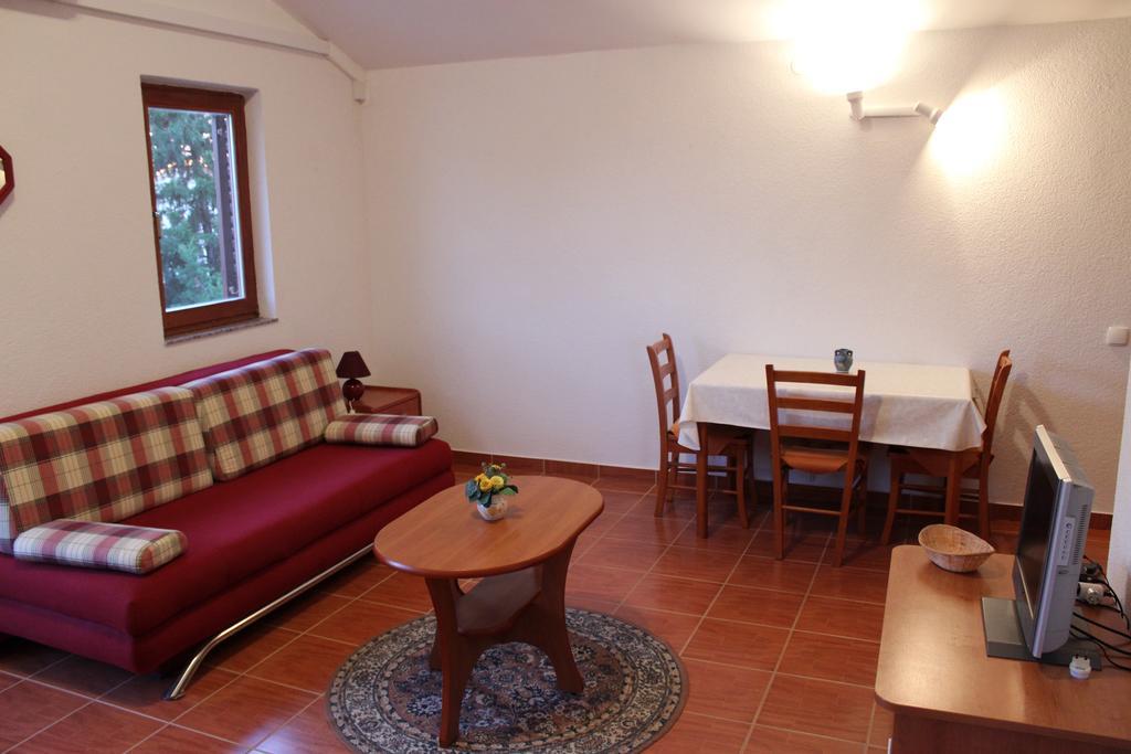 Apartments Marszalek Novalja Rom bilde