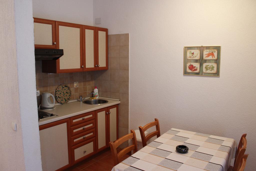 Apartments Marszalek Novalja Rom bilde